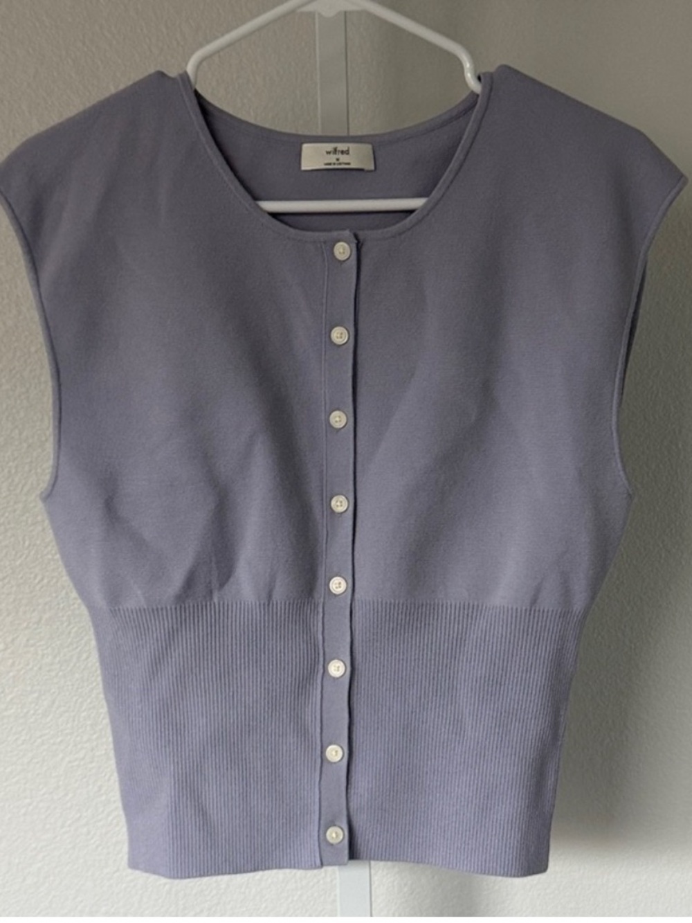 Aritzia Lavendar Golightly sleeveless